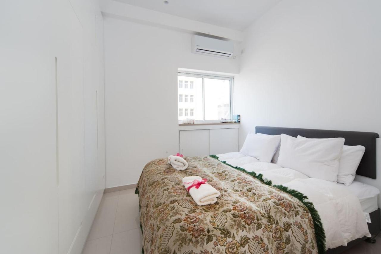 Beach And Sunset Panorama Apartment By Sea N' Rent Tel Aviv Buitenkant foto