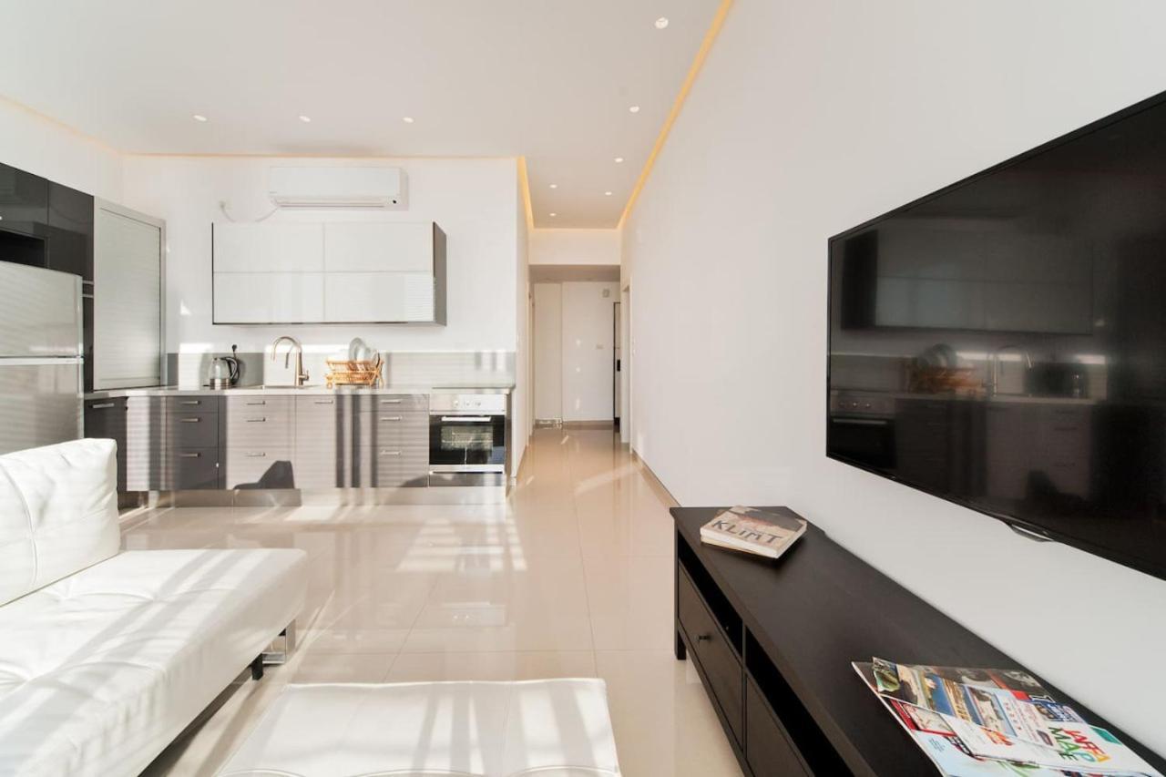Beach And Sunset Panorama Apartment By Sea N' Rent Tel Aviv Buitenkant foto